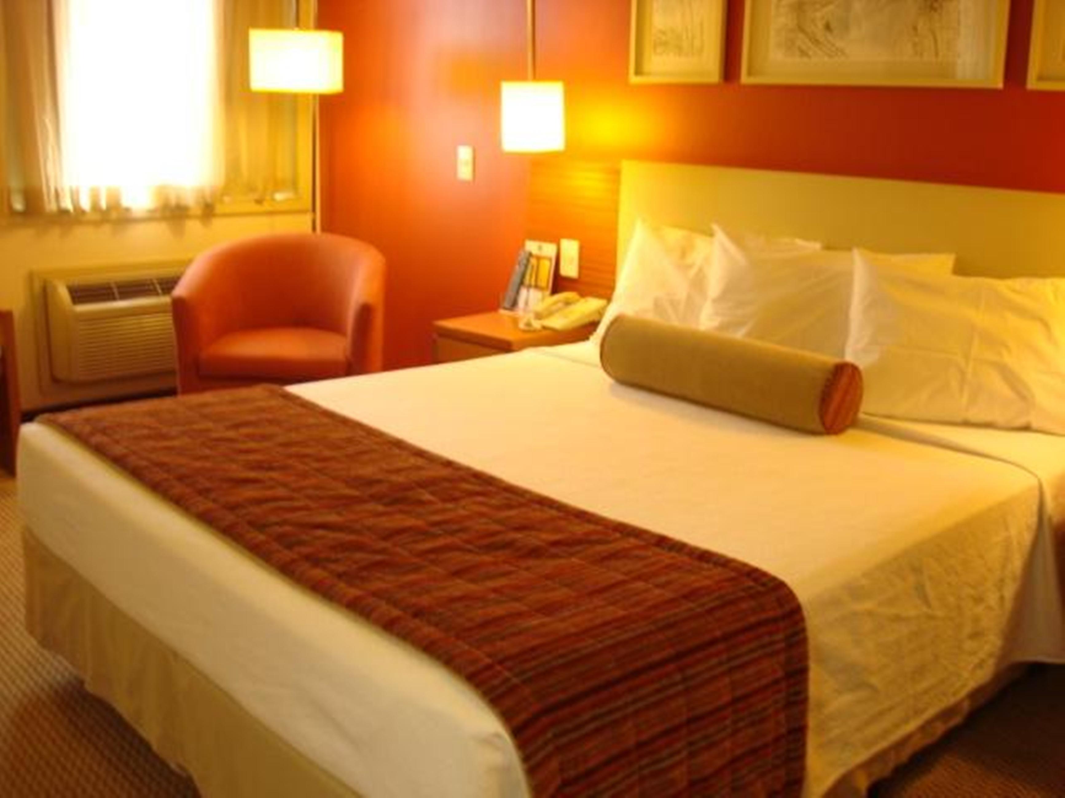 Comfort Suites Brasília Exterior photo