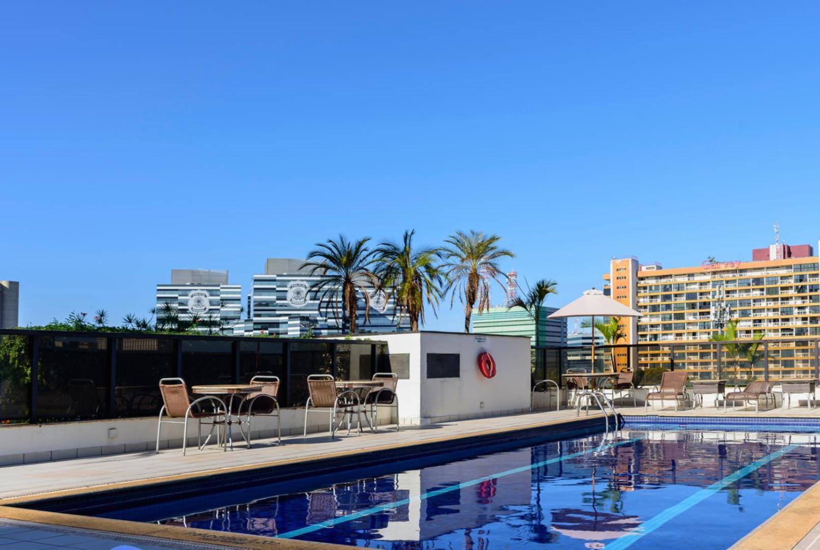 Comfort Suites Brasília Exterior photo